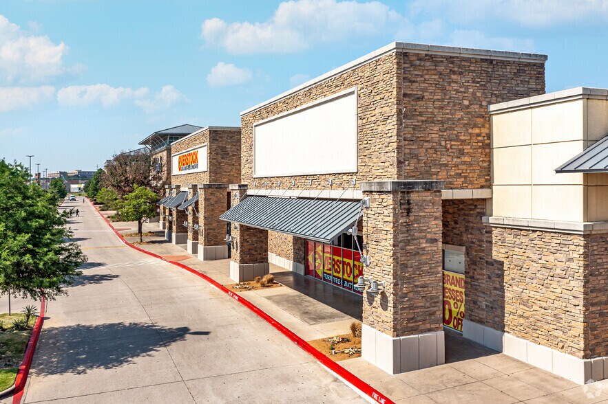More Photos Of 1400-1800 S Loop 288, Denton Unknown For Lease