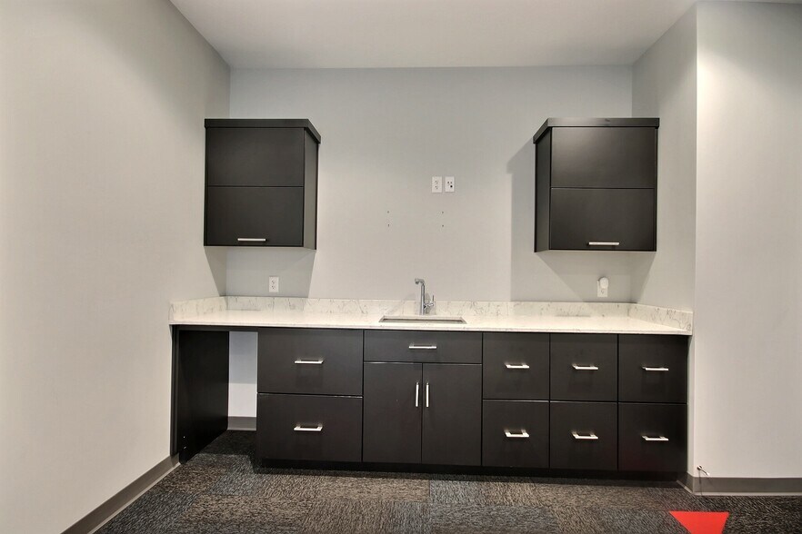 More Photos Of 2379 N Main St, Bluffton Loft Creative Space For Sale