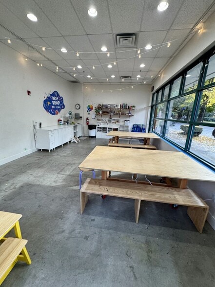 More Photos Of 400-420 W 8th St, Vancouver Apartments For Lease