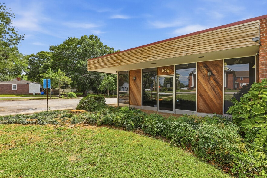 More Photos Of 106 S Texas Ave, Greenville Office For Sale
