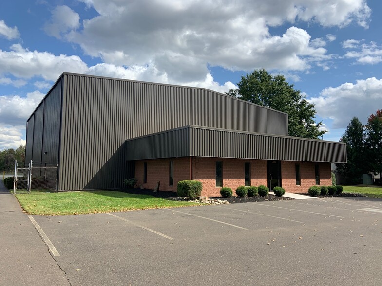 Primary Photo Of 6 Steel Rd E, Morrisville Warehouse For Lease