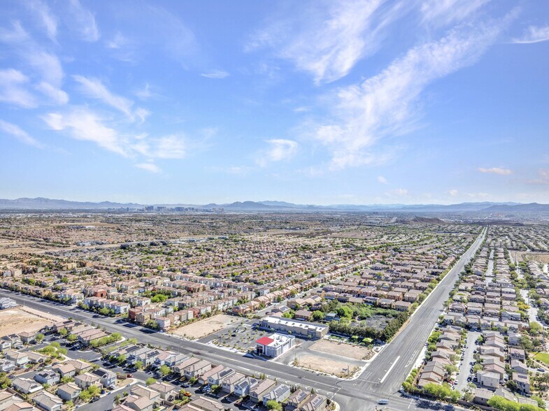 More Photos Of 9650 S Fort Apache Rd, Las Vegas General Retail For Lease