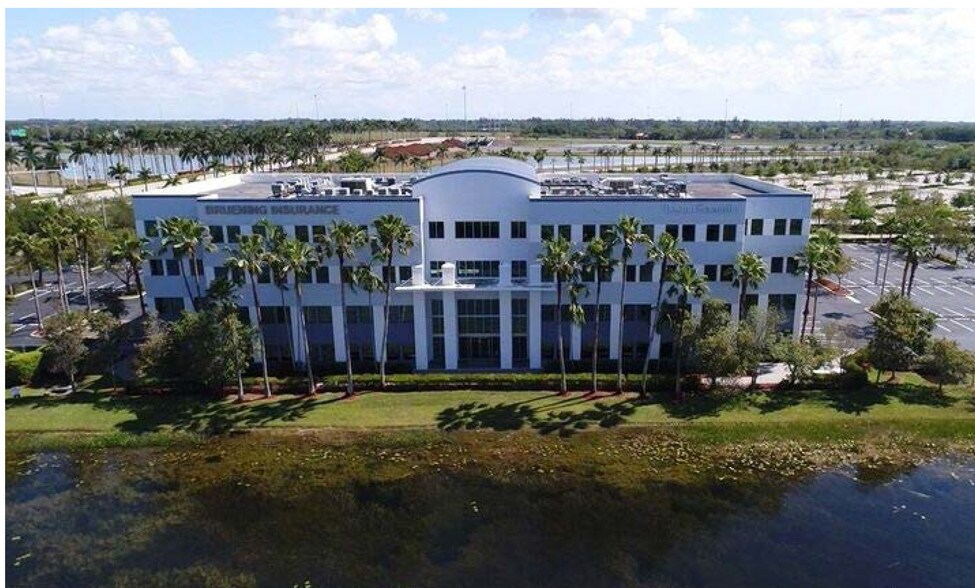 More Photos Of 2500 Weston Rd, Weston Unknown For Lease