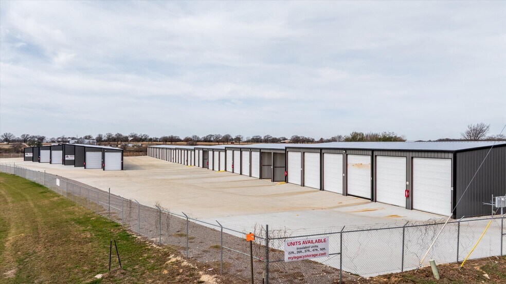 More Photos Of 3400 X A Meyer Ct, Granbury Specialty For Sale