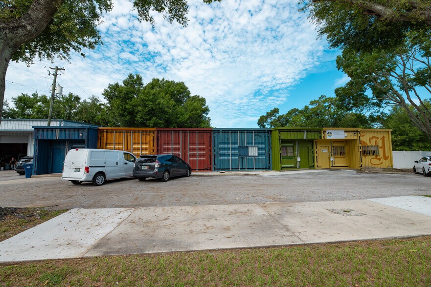 More Photos Of 5010 N Nebraska Ave, Tampa Light Distribution For Lease