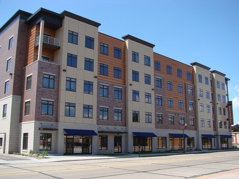 More Photos Of 503 Broadway St S, Menomonie Apartments For Lease