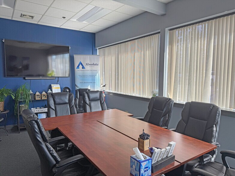 More Photos Of 170 Commerce Way, Portsmouth Office For Lease