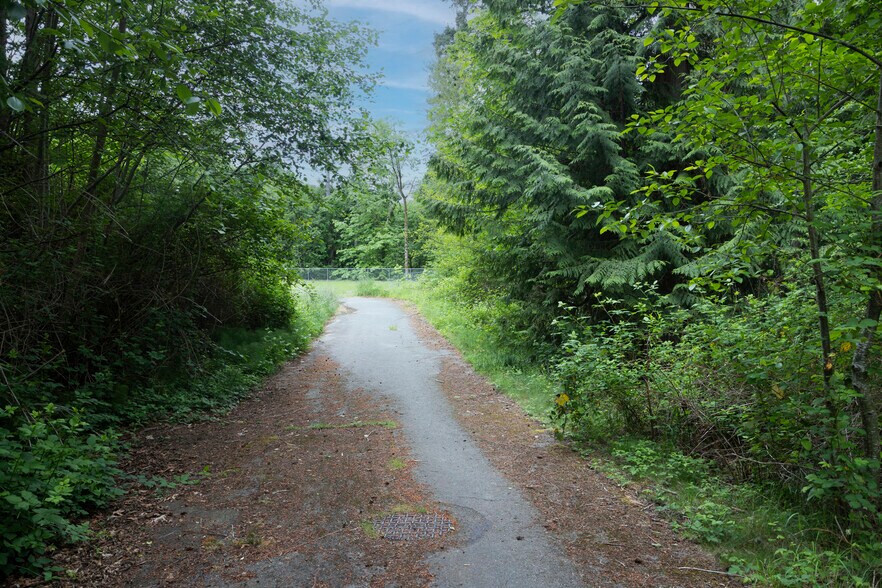 More Photos Of 10th Avenue @ Liberty, Poulsbo Land For Sale