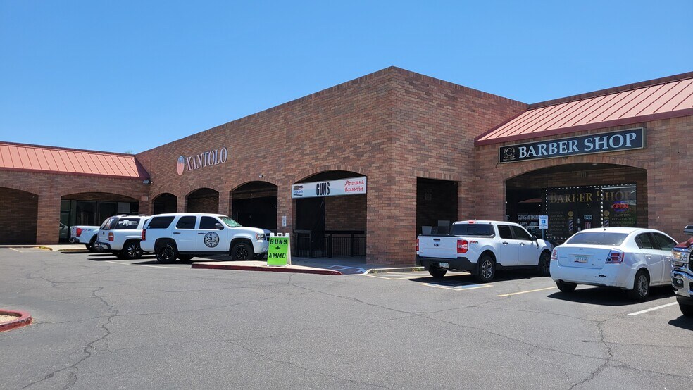 More Photos Of 4139 W Bell Rd, Phoenix Storefront For Sale