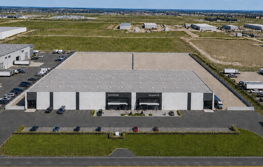 More Photos Of 9671 279 St, Acheson Distribution For Lease