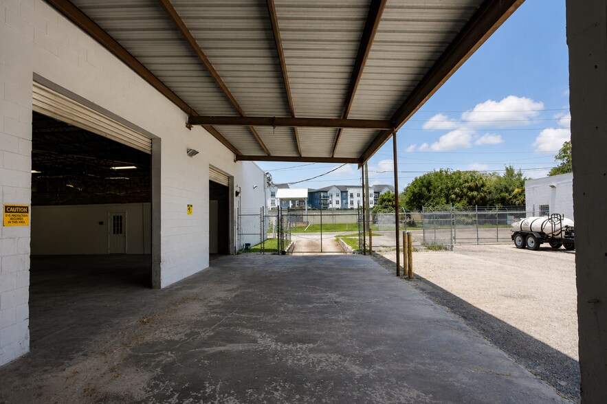 More Photos Of 1840 River Oaks Rd, Jacksonville Warehouse For Sale