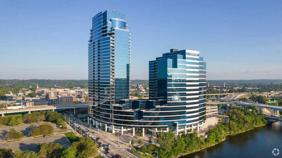 More Photos Of 333 Bridge St NW, Grand Rapids Office For Lease