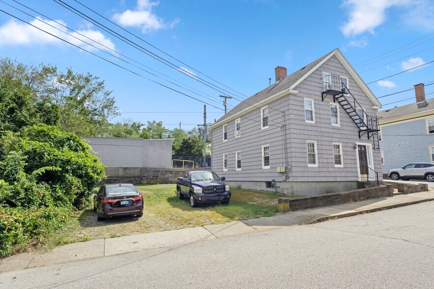 More Photos Of , East Greenwich Unknown For Sale