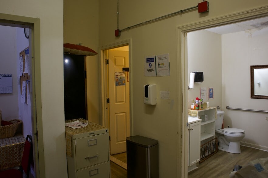 More Photos Of 63-75 Hancock St, Everett Apartments For Sale