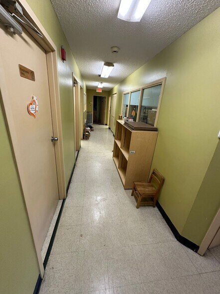 More Photos Of 90 S Doverplum Ave, Kissimmee Schools For Lease