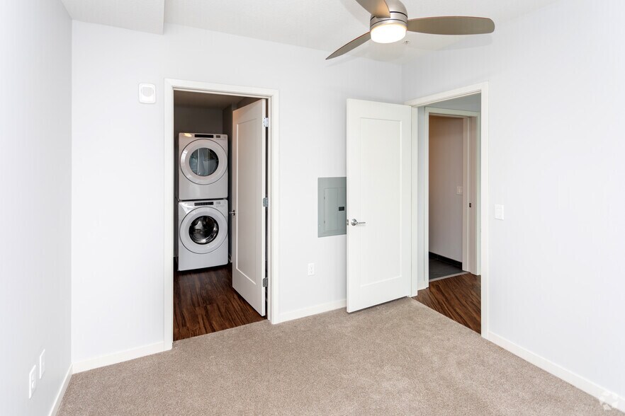 More Photos Of 811 Washington Ave S, Minneapolis Apartments For Lease