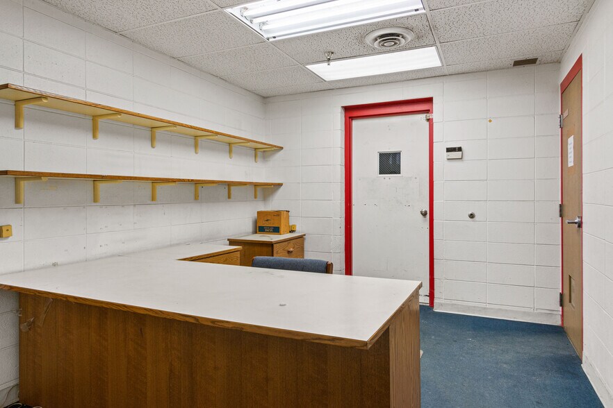 More Photos Of 1430 N Second St, Wisconsin Rapids Manufacturing For Lease