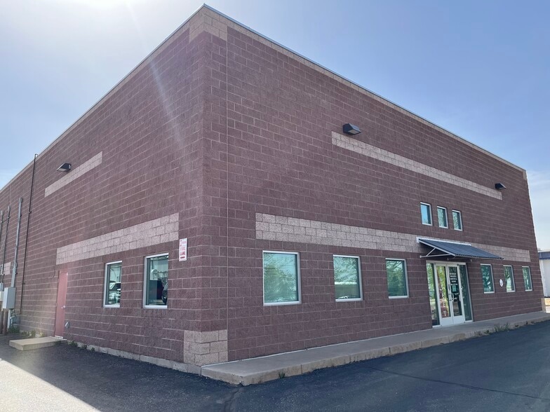 More Photos Of 1075 Ford St, Colorado Springs Warehouse For Lease