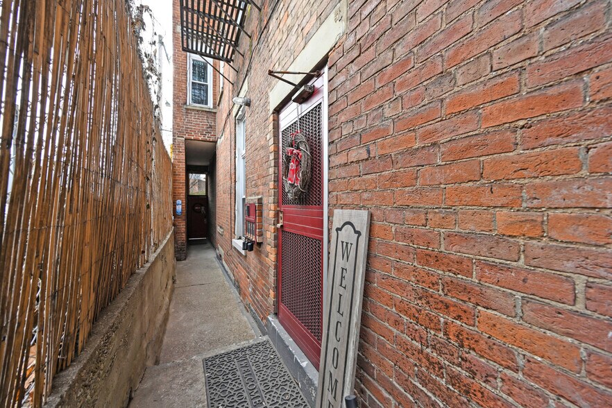 More Photos Of 118 E Liberty St, Cincinnati Apartments For Sale