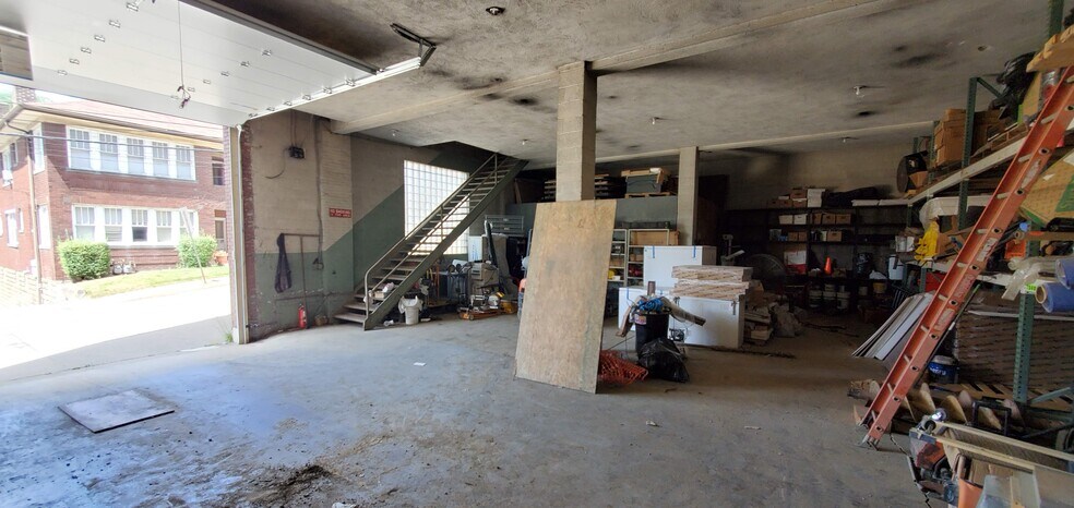 More Photos Of 2101 Ardmore Blvd, Pittsburgh Warehouse For Sale