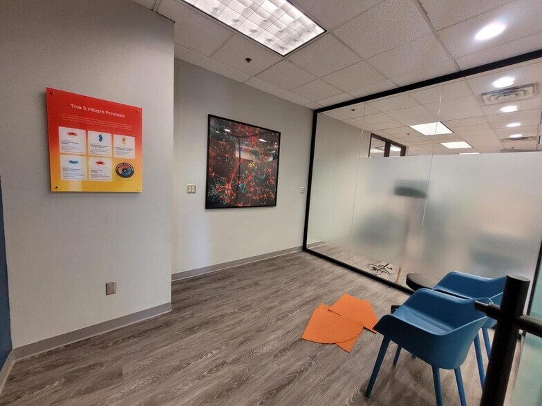 More Photos Of 11455 Viking Dr, Eden Prairie Medical For Lease