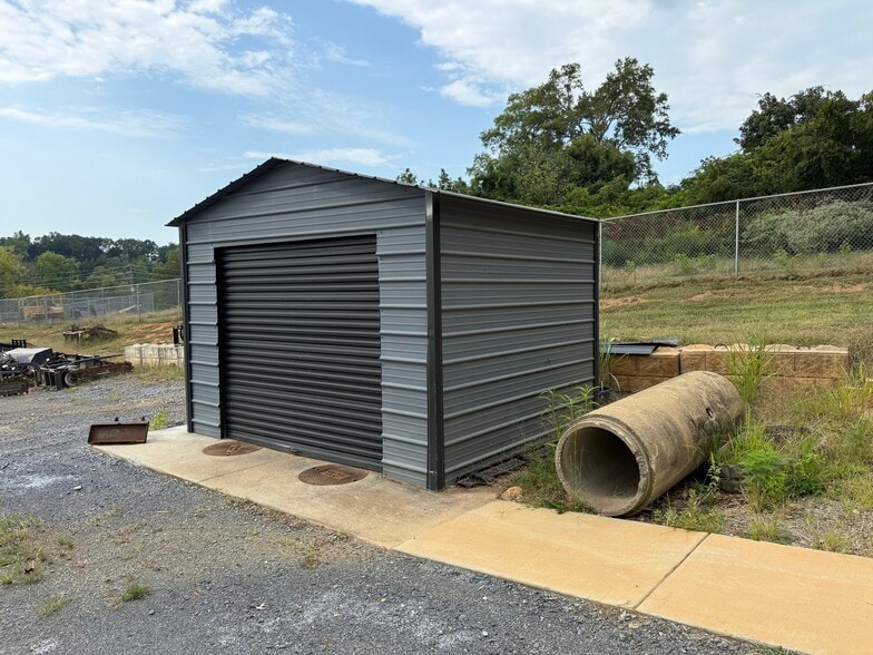 More Photos Of 55 Cut Off Rd, Adairsville Industrial For Sale