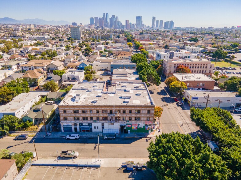 More Photos Of 2709 W Pico Blvd, Los Angeles Apartments For Sale