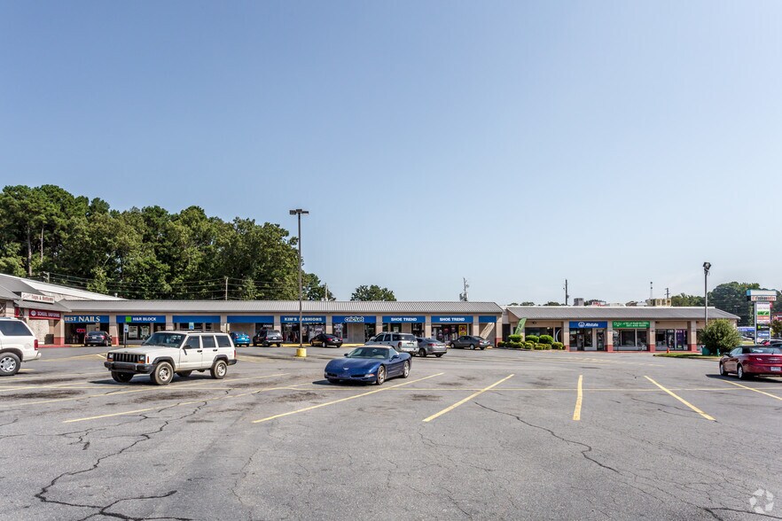 More Photos Of 8824 Geyer Springs Rd, Little Rock Unknown For Lease
