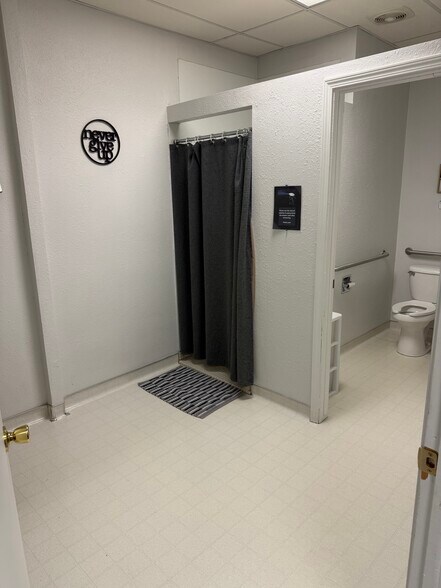 More Photos Of 111 2nd St E, Chester Specialty For Sale