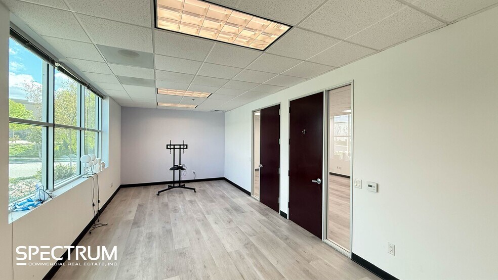 More Photos Of 26415 Summit Cir, Santa Clarita Office For Lease