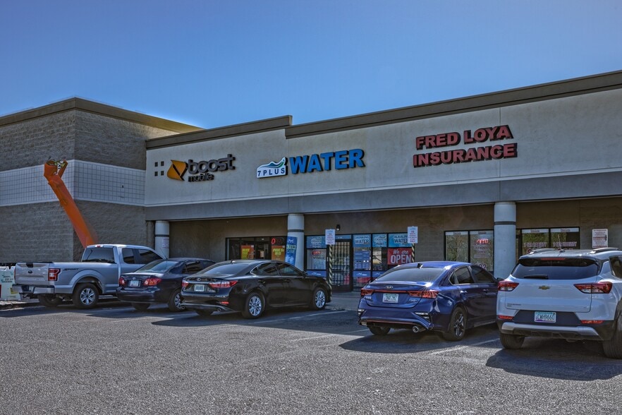 More Photos Of 6044 S 16th St, Phoenix Storefront For Sale