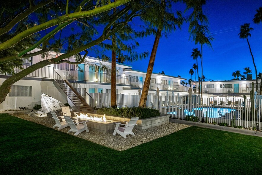 More Photos Of 1466 N Palm Canyon Dr, Palm Springs Hotel For Lease
