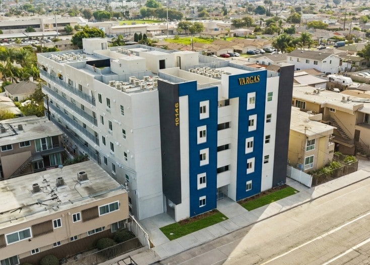 More Photos Of 10136 Inglewood Ave, Inglewood Apartments For Sale