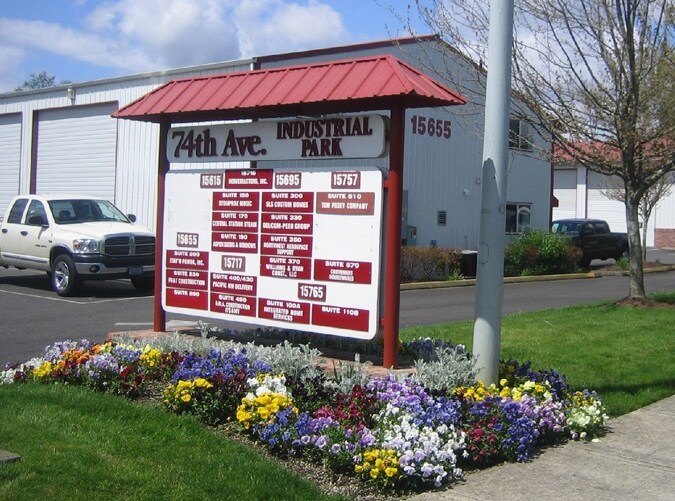 More Photos Of 15615 SW 74th Ave, Tigard Manufacturing For Lease