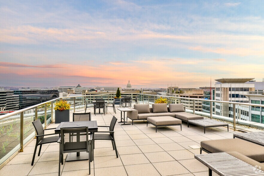 More Photos Of 111 K St NE, Washington Office For Lease