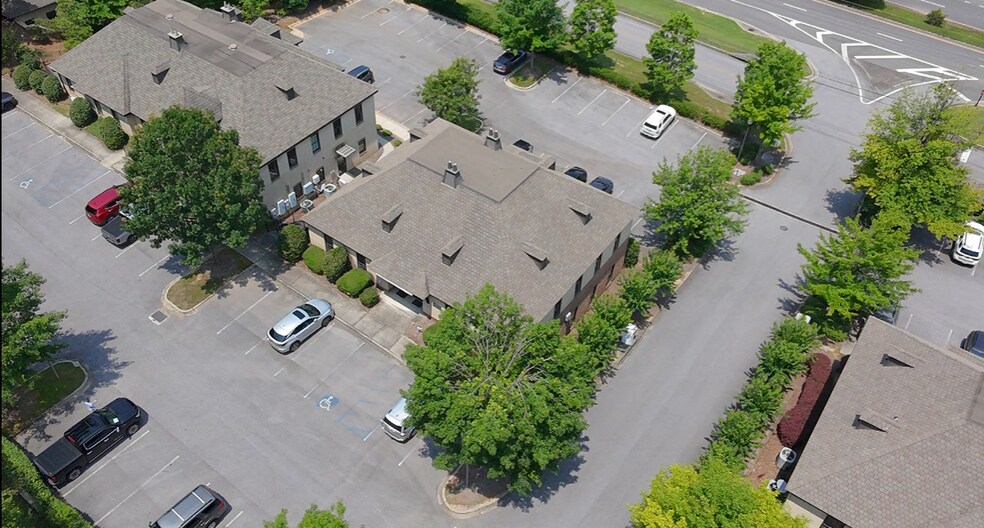 More Photos Of 1500 Southlake Park, Hoover Office For Sale