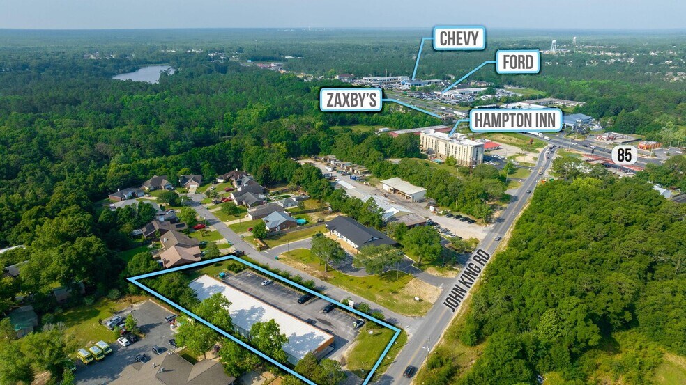 More Photos Of 128 John King Rd, Crestview Storefront For Sale