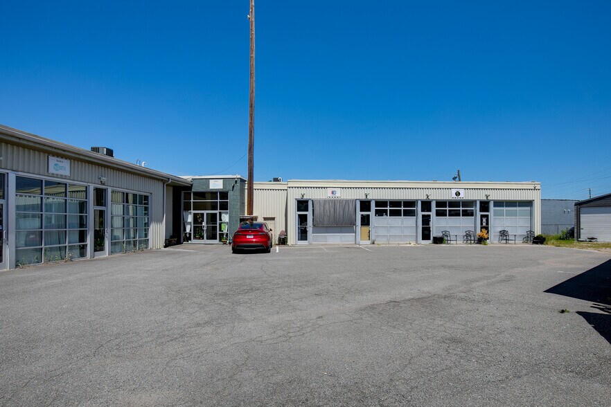 More Photos Of 1726 Altamont Ave, Richmond Warehouse For Lease