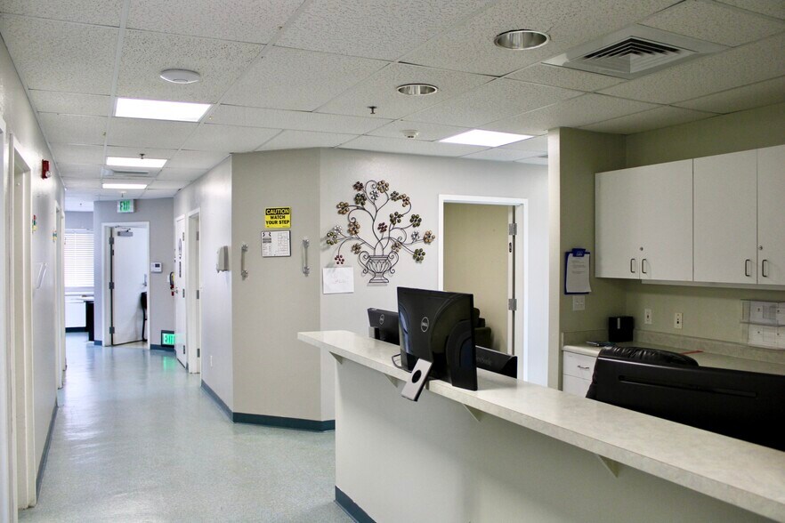 More Photos Of 135 Carmen Ln, Santa Maria Rehabilitation Center For Lease