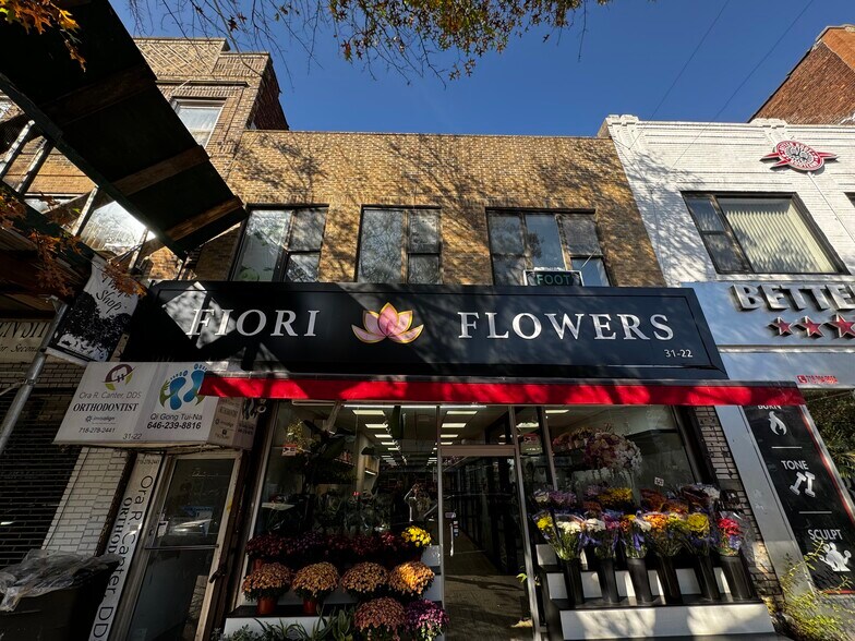 More Photos Of 31-22 Steinway St, Astoria Storefront Retail Office For Lease