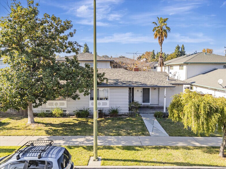 More Photos Of 477 Greendale Way, San Jose Apartments For Sale