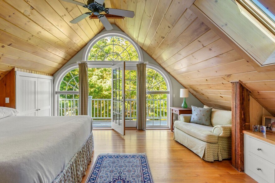 More Photos Of 22 High St, Camden Hospitality For Sale