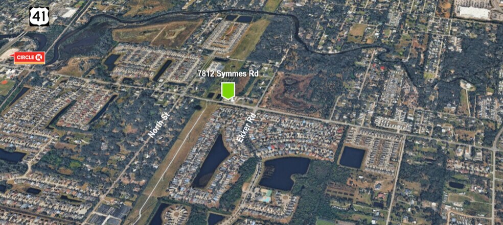 More Photos Of 7812 Symmes Rd, Gibsonton Service For Lease