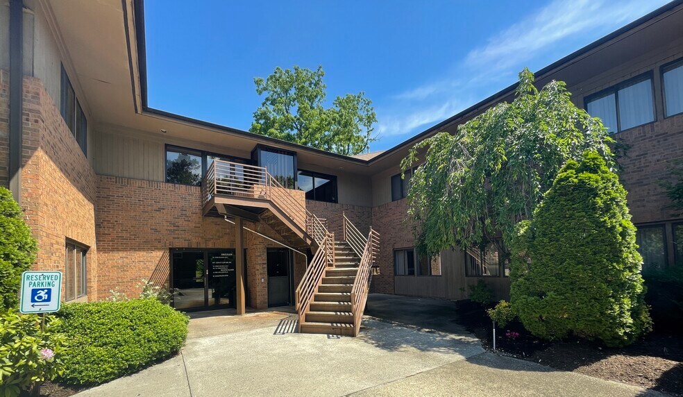 More Photos Of 1150 Portion Rd, Holtsville Medical For Lease