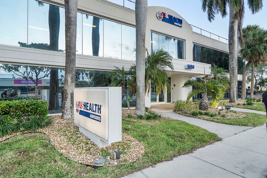 More Photos Of 5300 N Federal Hwy, Fort Lauderdale Office For Sale