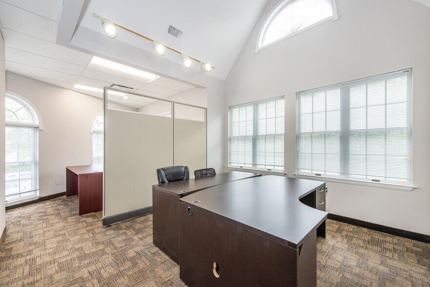 More Photos Of 271 Route 46 W, Fairfield Medical For Lease