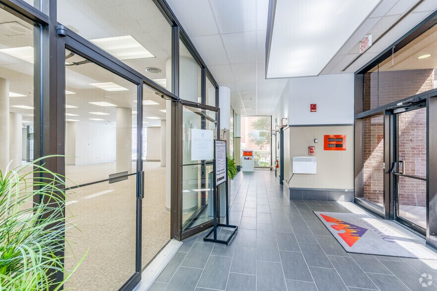More Photos Of 229 W Main St, Clarksburg Office For Lease