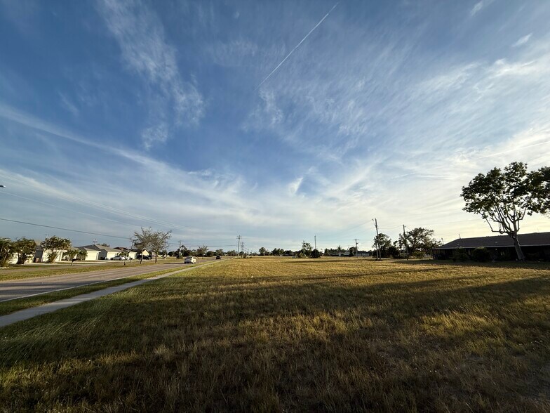 More Photos Of , Cape Coral Land For Sale
