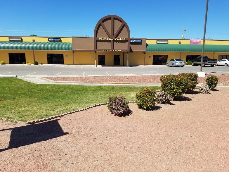 More Photos Of 2701 W Picacho Ave, Las Cruces Unknown For Lease