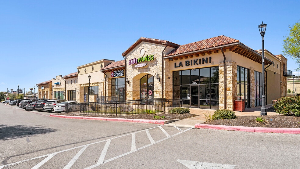 More Photos Of 22610 US Hwy 281 N, San Antonio Unknown For Lease